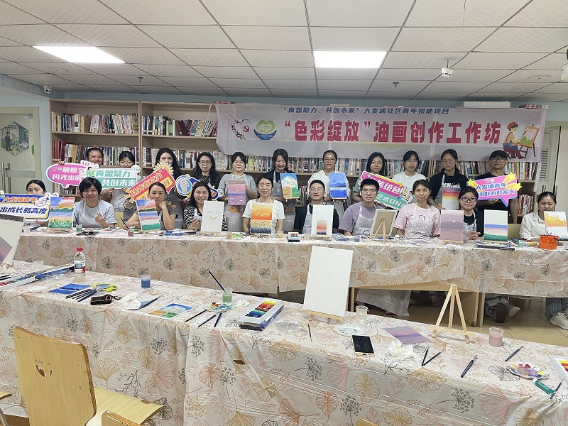 油画课合影.jpg